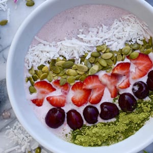 Healthy Desserts - Cherry Blossom Smoothie Bowl | Rachel Freebairn Fitness