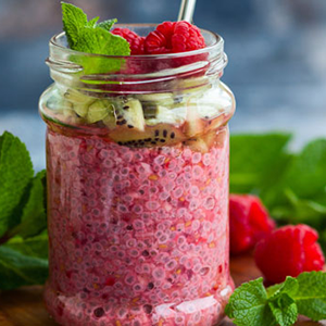Healthy Desserts - Raspberry Chia Pudding | Rachel Freebairn Fitness