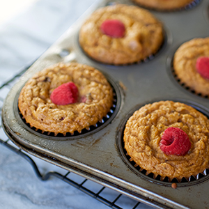 Healthy Desserts - Raspberry and Chia Seed Muffins | Rachel Freebairn Fitness
